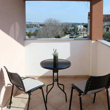 Апартаменты Marina Vista Sea View &