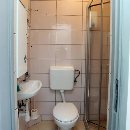 Marina Vista Sea View & Помер