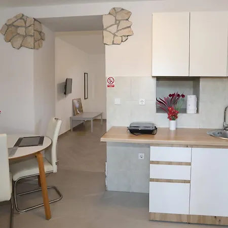 Апартаменты Marina Vista Sea View &