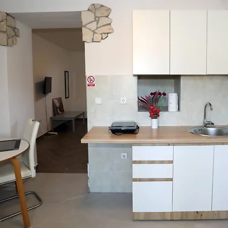 Marina Vista Sea View & Апартаменты *