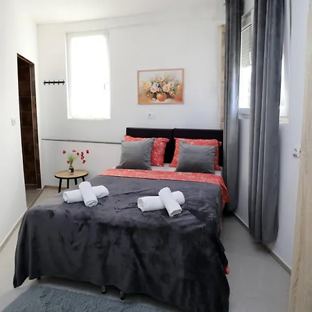 Апартаменты Marina Vista Sea View & *
